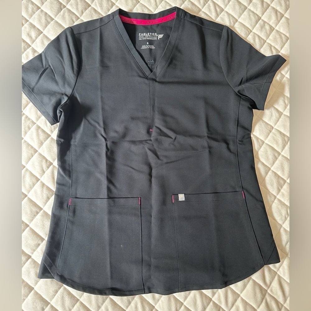 Fabletics Scrub Top